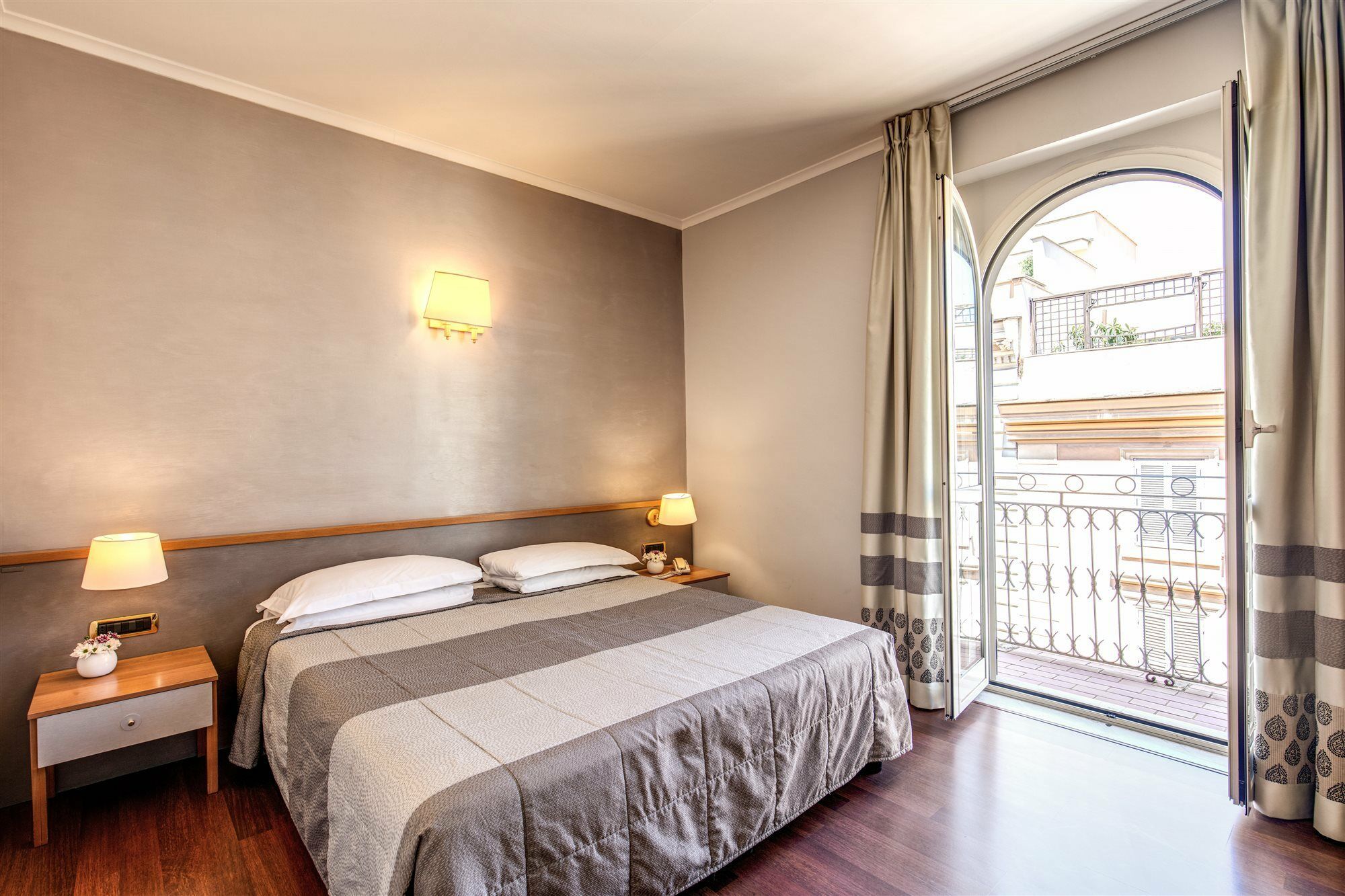 Hotel Villafranca Rom Exteriör bild